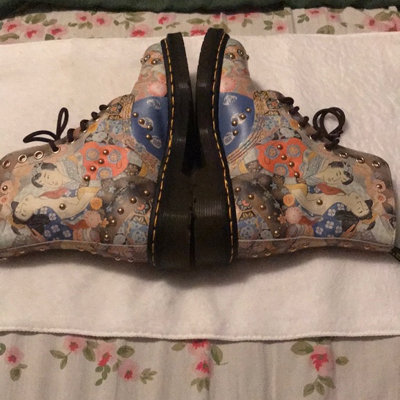 Dr. Martens boots unisex size 7 - Picture 8 of 10